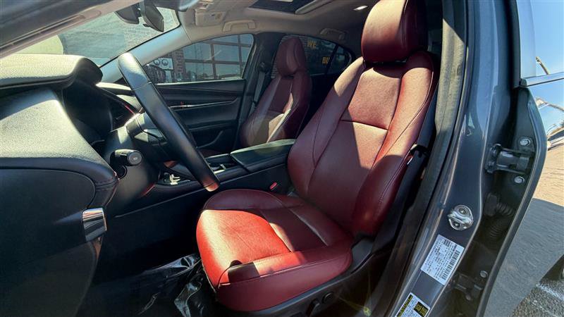 Used 2023 MAZDA MAZDA3 s FWD image 24