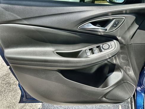 Used 2023 Buick Encore GX Select w/ Safety Package II FWD image 22