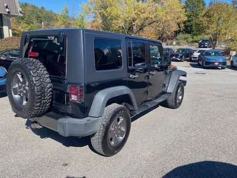 Used 2010 Jeep Wrangler Unlimited Sport image 6