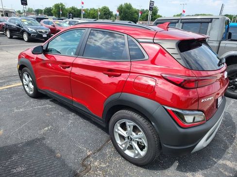 Used 2022 Hyundai Kona SEL w/ Convenience Package AWD/4WD image 3