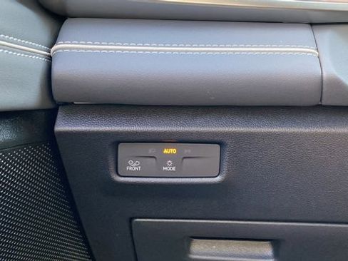 New 2026 Volkswagen Tiguan SEL R-Line image 16