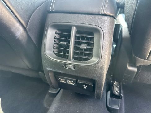 Used 2023 Jeep Cherokee Altitude Lux AWD/4WD image 20