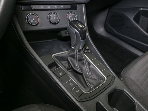 Used 2022 Volkswagen Jetta S image 31