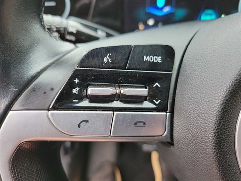 Used 2021 Hyundai Elantra SEL w/ Convenience Package image 25