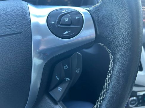 Used 2013 Ford Focus Titanium FWD image 20