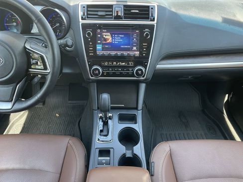 Used 2019 Subaru Outback 2.5i Touring w/ Popular Package #3A image 16