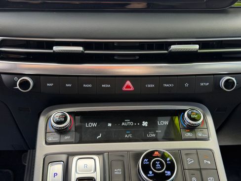 Used 2025 Hyundai Palisade Calligraphy AWD/4WD image 26