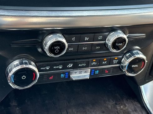 Used 2022 Ford F150 Lariat RWD image 20