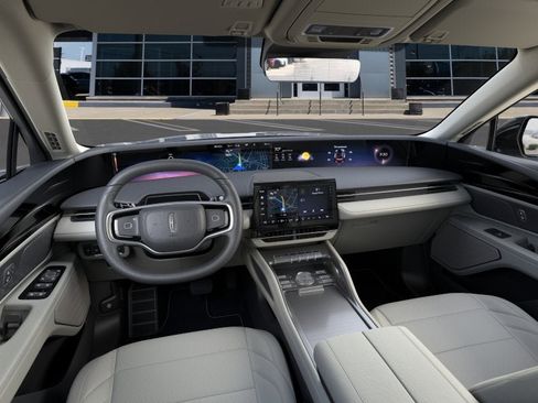 New 2026 Lincoln Nautilus Premier AWD/4WD image 9