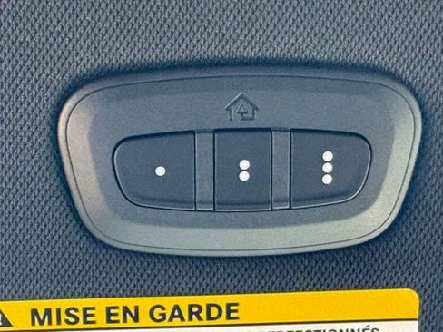 New 2026 Chrysler Pacifica Select AWD/4WD image 23