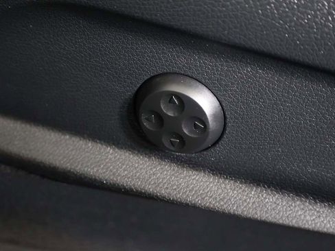 Used 2023 Mercedes-Benz E 450 4MATIC Coupe image 38