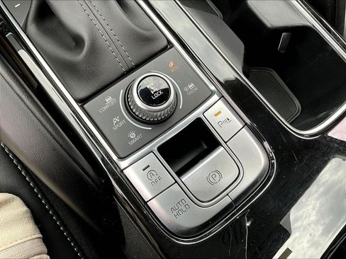 Used 2024 Kia Telluride S w/ S Sunroof Package AWD/4WD image 38