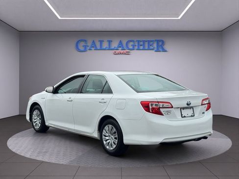 Used 2014 Toyota Camry LE image 7