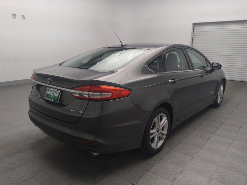 Used 2018 Ford Fusion S FWD image 9