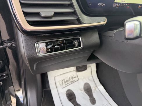 Used 2024 Buick Envision Sport Touring image 11