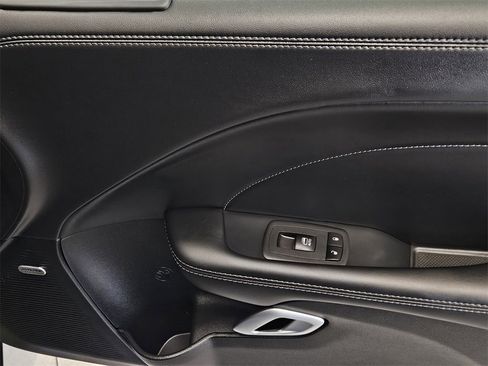 Used 2023 Dodge Challenger R/T Scat Pack w/ T/A Package image 32