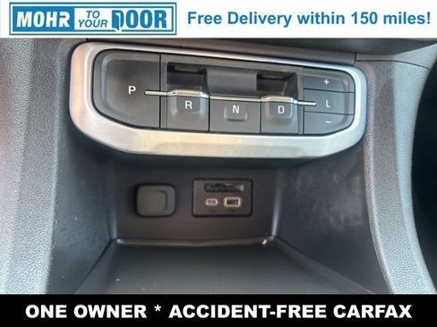 Used 2023 GMC Acadia SLT image 22