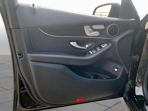 Used 2016 Mercedes-Benz GLC 300 image 19