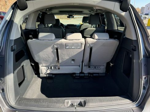 Used 2023 Honda Odyssey EX-L image 18