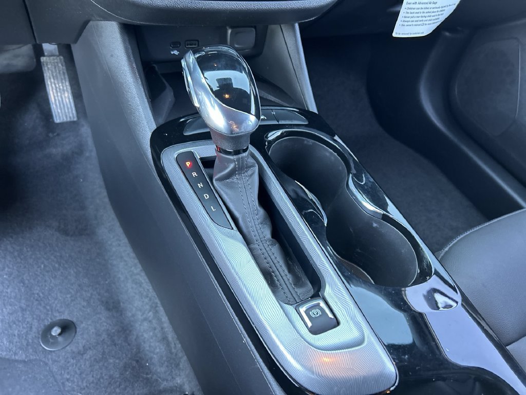 Used 2025 Buick Envista Sport Touring w/ Convenience I Package FWD image 16