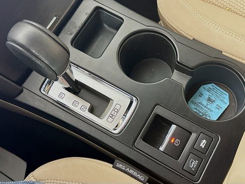 Used 2019 Subaru Outback 2.5i Premium image 20