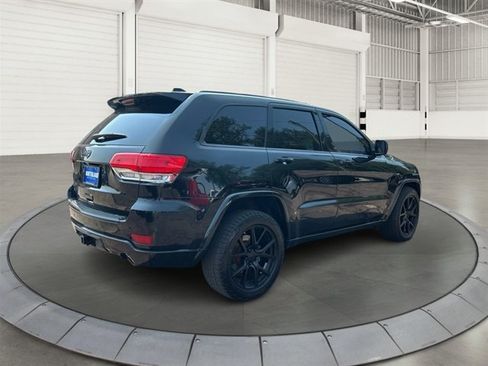 Used 2015 Jeep Grand Cherokee Altitude AWD/4WD image 5