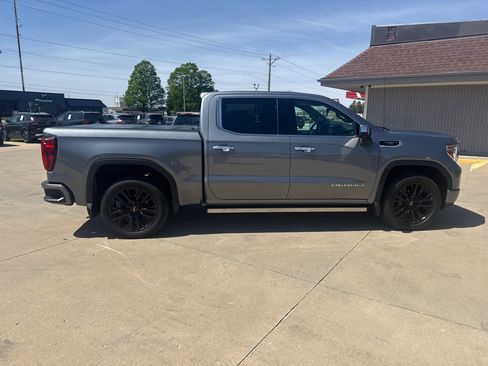 Used 2022 GMC Sierra 1500 Denali w/ Denali Reserve Package AWD/4WD image 6