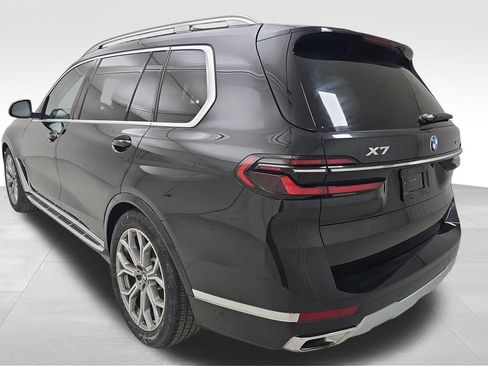 Used 2024 BMW X7 xDrive40i AWD/4WD image 8
