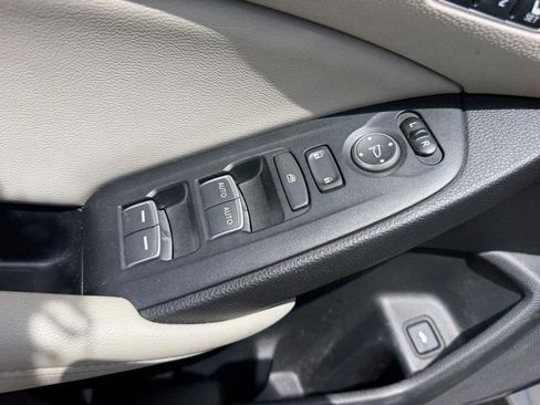 Used 2018 Honda Accord EX-L image 18