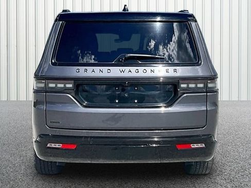Used 2024 Jeep Grand Wagoneer Series II w/ Quick Order Packagew 28T AWD/4WD image 4