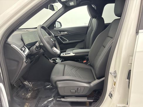 New 2026 BMW X1 xDrive28i AWD/4WD image 25