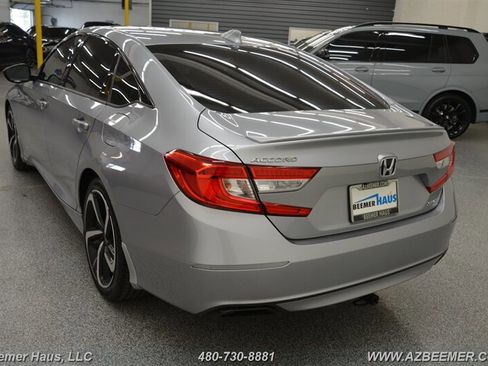 Used 2020 Honda Accord Sport image 11