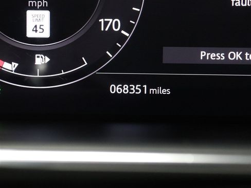Used 2018 Land Rover Range Rover Supercharged AWD/4WD image 39