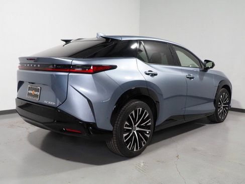 Used 2024 Lexus RZ 300e Premium w/ Technology Package image 6