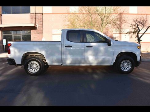 Used 2020 Chevrolet Silverado 1500 W/T w/ Trailering Package RWD image 1