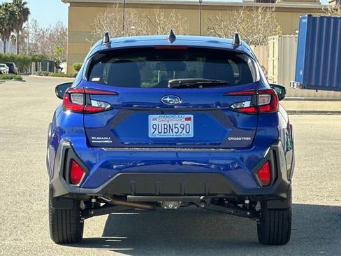 Used 2025 Subaru Crosstrek 2.5i Limited w/ Popular Package #4A image 5