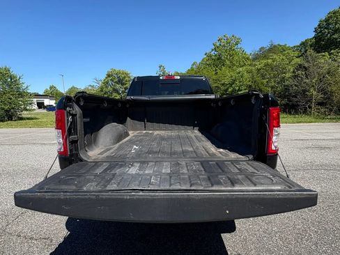 Used 2019 RAM 1500 Big Horn AWD/4WD image 49