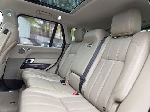 Used 2017 Land Rover Range Rover Supercharged AWD/4WD image 24