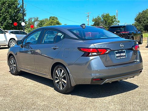 Used 2025 Nissan Versa SV w/ Trunk Package FWD image 6