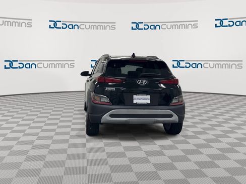 Used 2022 Hyundai Kona SEL FWD image 7
