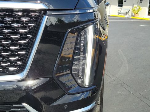 Used 2025 Cadillac Escalade ESV Premium Luxury w/ LPO, Floor Liner Package image 9