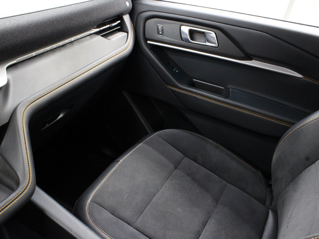 Used 2026 Ford Explorer Tremor w/ Tremor Convenience Package AWD/4WD image 35
