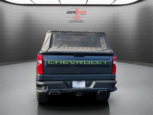 Used 2021 Chevrolet Silverado 1500 RST image 12