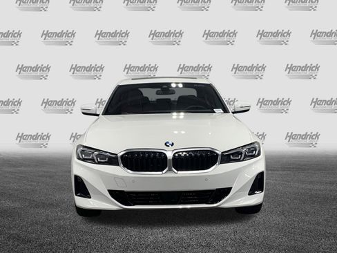 Used 2025 BMW 330i Sedan w/ Convenience Package image 2