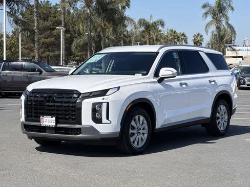 Used 2023 Hyundai Palisade SEL image 6