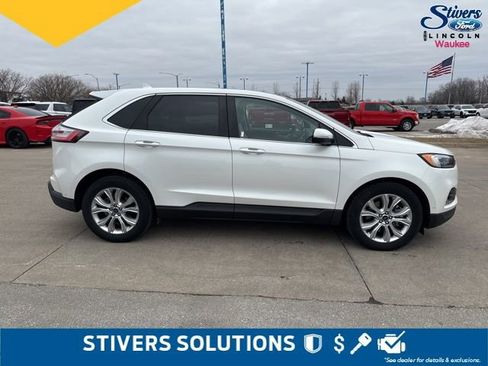 Used 2020 Ford Edge Titanium w/ Equipment Group 301A image 3