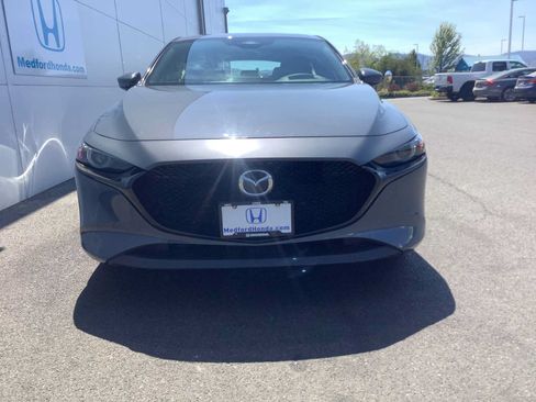 Used 2024 MAZDA MAZDA3 s FWD image 9