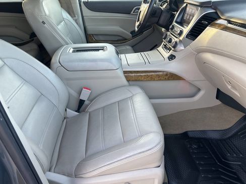 Used 2017 GMC Yukon Denali w/ Open Road Package image 23