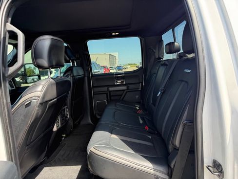 Used 2020 Ford F450 Platinum w/ FX4 Off-Road Package AWD/4WD image 9