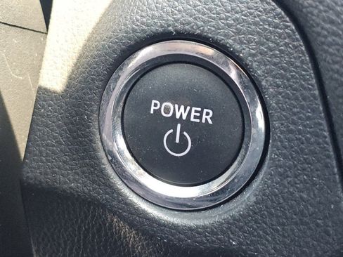 Used 2023 Toyota RAV4 SE w/ Convenience Package AWD/4WD image 15